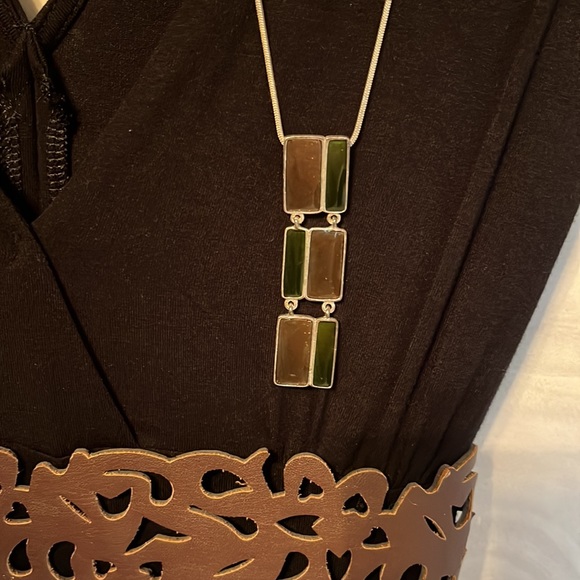 💖 3/$15 Guess Belted Black Top - Picture 10 of 10